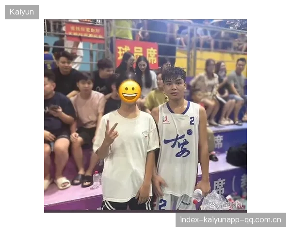 天赋新星突破上篮引爆人气，篮球场上的未来之星崭露头角