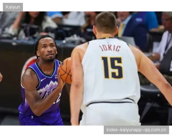 NBA季前赛大战：爵士与太阳的激战！马尔卡德·马尔卡宁19+5格林18分，爵士险胜太阳！